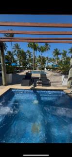 Beachfront Paradise at Palmerai - 4