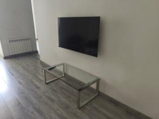 Spacious 2 bedroom apartment across the street from Rossia Mall - 8