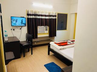 Hotel Penguin International - 1
