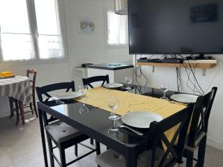 ღ Le Calmette - T3 Wifi, Lumineux et Parking - 6