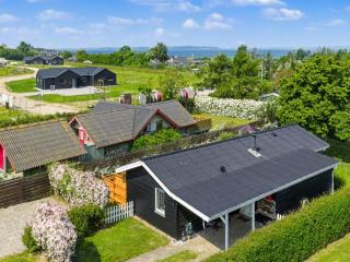 Holiday Home Gisl - 400m from the sea by Interhome - 5