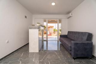 OASIS luxury apartments and rooms nikiti - 8