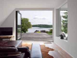 House With Boat Dock On Lake Schaalsee - 8