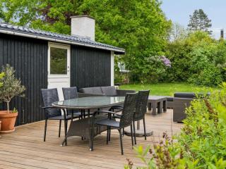 Holiday Home Gun - 300m to the fjord by Interhome - 1