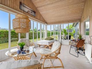 Holiday Home Nantje - 300m from the sea by Interhome - 9