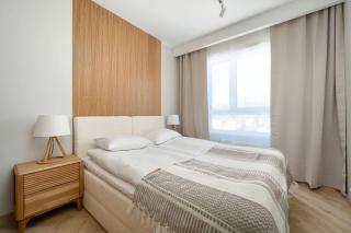 Klimatyzowany Apartament z Parkingiem we Wrocławiu by Renters Prestige - 9