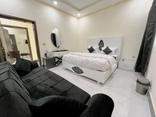 Step Inn Family Hotel Lahore - 6