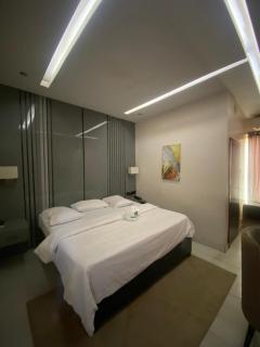 Wesley Hotels - 3