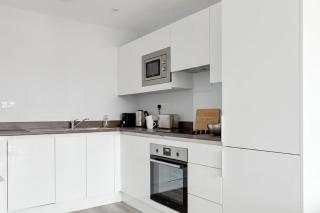 Spacious & Bright 1 Bed Flat in Central Birmingham - 8