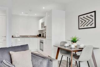 Spacious & Bright 1 Bed Flat in Central Birmingham - 4