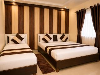 Hotel Pavitri I 5 Min Walk Kashi Vishwanath - 6
