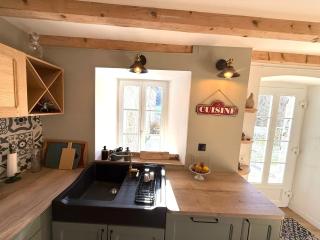 Maison de charme, vue forêt,4 chambres, draps et serviettes inclus, St-Denis-Margeride - 1
