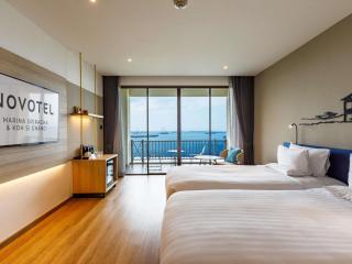 Novotel Koh Si Chang - 1