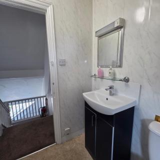 The Merrydale Guest House - 3