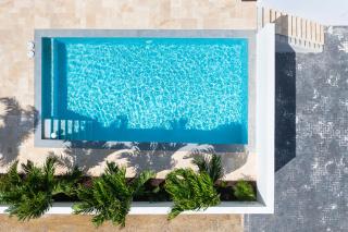 Modern Sunset & Ocean View Escape -Jan Thiel - 1
