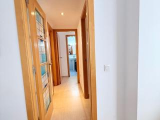 Charming 3-Bedroom Apartment in Orpesa, Spain - 5
