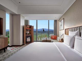 Swissôtel Nusantara - 1