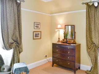 Lochside Garden House - S4484 - 1