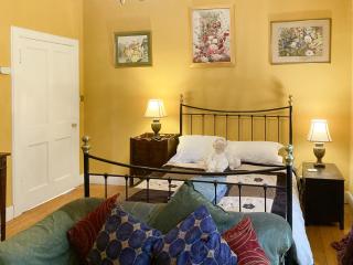 Lochside Garden House - S4484 - 6