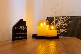 Julia Apartments Decebal - new, central, train station, park, self check-in - 3