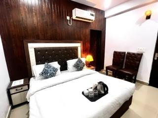 Hotel Golden Stone - 4