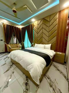 Rose Palace Hotel With Mountain View Swat, Umairs Haven Residences Swat - 0