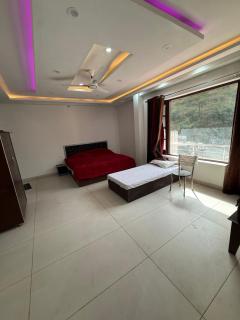 Cozy Nest Home Stay - 3