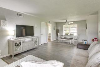 2 Mi to Ft Sill: Home w/ Fenced Yard, Near Walmart - 6