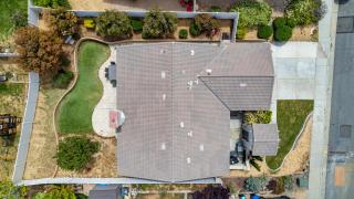 Modern Home Prime Location Loaded With Extras - 1