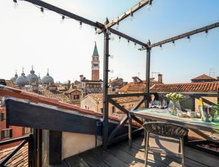 San Marco View Terrace Apartment R&R - 9