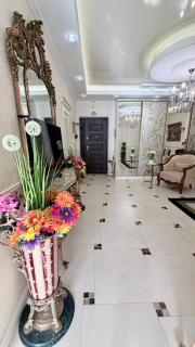 Luxury Classic Apartment - 8