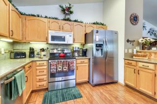 4 Mi to Woodland Lake Park! Serene Family Retreat - 2