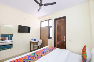 FabHotel Glass Castle - 2