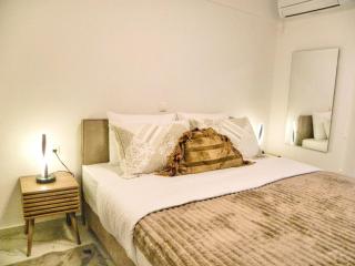 360 Blue Horizon Elegant Luxury Escape - 9