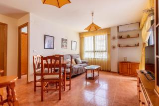 Global Vacacional: Apartamento familiar con piscina y terraza en Canet - 5