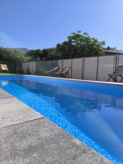Maslina House - Family Apartment 2 with Pool - 7