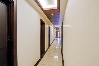 FabHotel Prime The Kartar Tower - 6