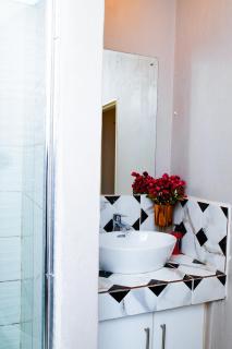 Riverside Gardens 2 bedroom Home - 2
