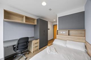 Ensuite Rooms For 2 Near Central Cork - 4
