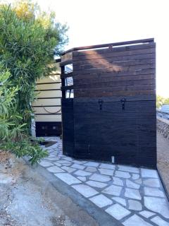 Mobile House on Drage Beach - 8