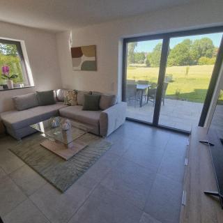 Ferienwohnung Wiesengrund, Ruhig im Ortsteil von Roth, nähe Rothsee, 25 min Messe Nbg - Roth - 5