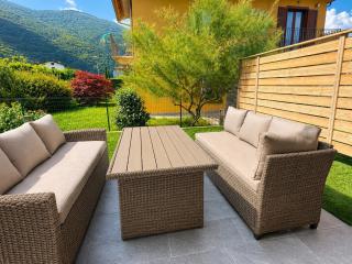 Villa Diamante, Spacious Comfort Villa on Lake Como with Garden, Garage & AC - 8
