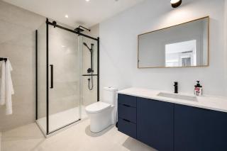 Luxury Penthouse 3Bedrooms 2Bathrooms Downtown Private Roof Terrace presented by TripMontreal - 8