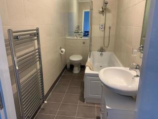 2 Bed in Tenby oc-fb036 - 2