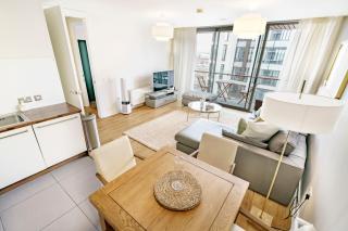 Fabulous 2Bed w Views Titanic Qtr City Centre - Pass the Keys - 6