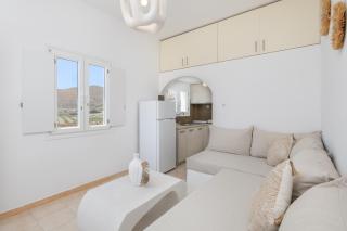 Red Beach Harmony suites Modestos - 7