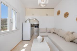 Red Beach Harmony suites Modestos - 6