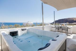 Red Beach Harmony suites Modestos - 9