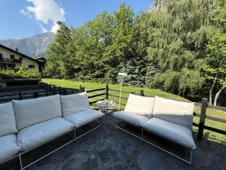 Courmayeur 2BR Terrace Mont Blanc View & Parking - 7