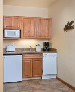 CW Taos Resort Two 1BR Suites - 3